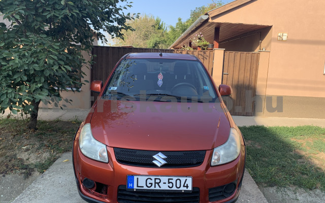 SUZUKI SX4 1.5 GLX AC személygépkocsi - 1490cm3 Benzin 120955 2/6