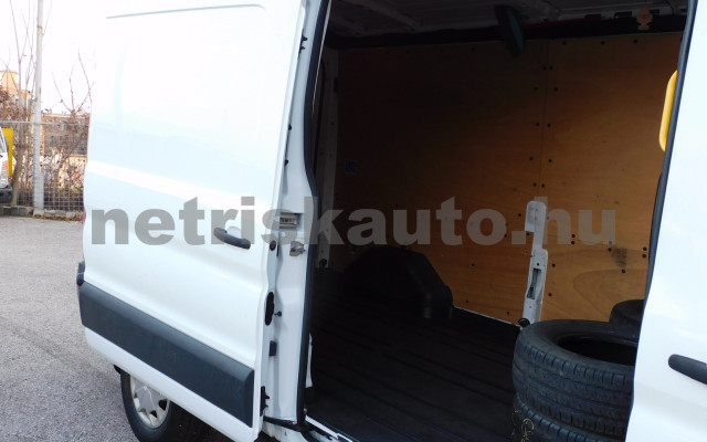 FORD Transit 2.0 TDCi 350 LWB Trend tehergépkocsi 3,5t össztömegig - 1995cm3 Diesel 121006 10/12