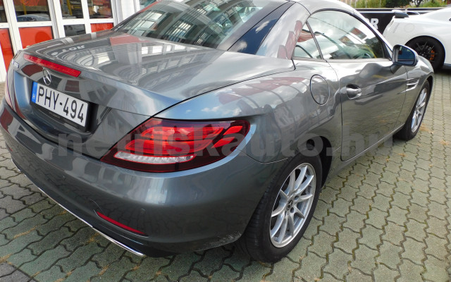 MERCEDES-BENZ SLC-osztály SLC 180 személygépkocsi - 1595cm3 Benzin 120929 10/12