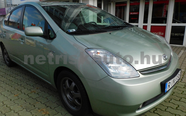 TOYOTA Prius 1.5 HSD 2006 Aut. személygépkocsi - 1497cm3 Hybrid 120944 2/12