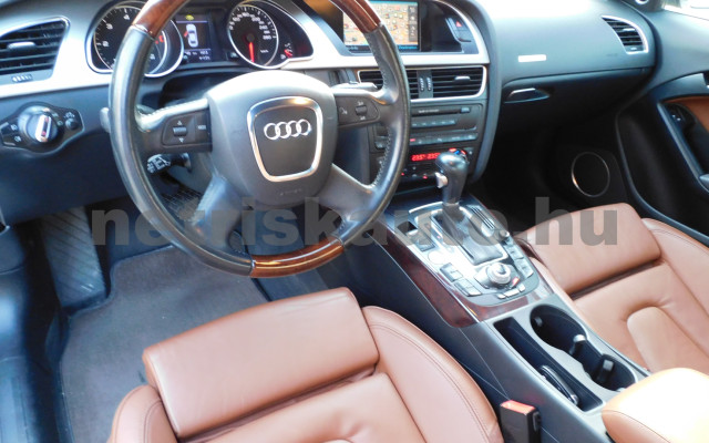 AUDI A5 3.0 TDI DPF quattro tiptronic személygépkocsi - 2967cm3 Diesel 121055 7/12