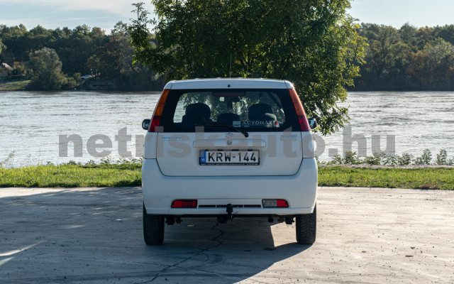 SUZUKI Ignis 1.3 GL személygépkocsi - 1328cm3 Benzin 120952 6/8