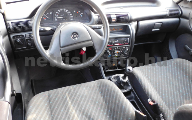 OPEL Astra 1.4 Classic Start személygépkocsi - 1389cm3 Benzin 120887 8/12