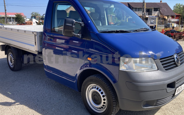 VW Transporter 1.9 TDI tehergépkocsi 3,5t össztömegig - 1896cm3 Diesel 120880 2/8