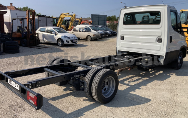 IVECO 35 35 C 17 4100 EURO 6 tehergépkocsi 3,5t össztömegig - 2998cm3 Diesel 120885 5/7