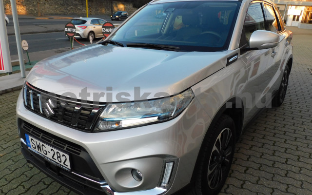 SUZUKI Vitara 1.4 Hybrid GLX 4WD személygépkocsi - 1373cm3 Hybrid 121008 11/12