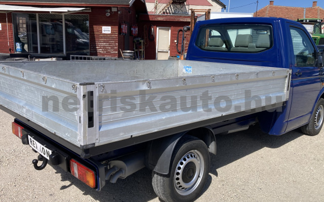 VW Transporter 1.9 TDI tehergépkocsi 3,5t össztömegig - 1896cm3 Diesel 120880 3/8