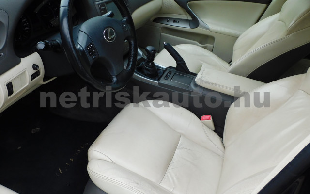 LEXUS IS IS 220d Leather&Navigation személygépkocsi - 2236cm3 Diesel 121074 6/12