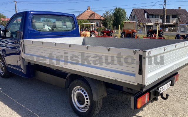 VW Transporter 1.9 TDI tehergépkocsi 3,5t össztömegig - 1896cm3 Diesel 120880 5/8