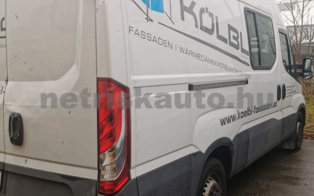 IVECO 35 35 S 14 SV 3520 H2 tehergépkocsi 3,5t össztömegig - 2287cm3 Diesel 121014 3/6