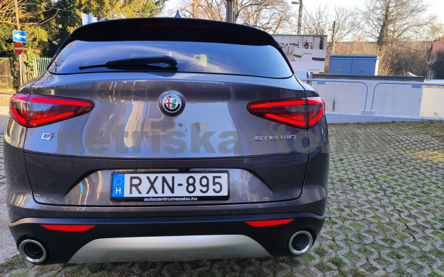 ALFA ROMEO Stelvio 2.2 D Super Q4 Aut. személygépkocsi - 2143cm3 Diesel 120906 4/12