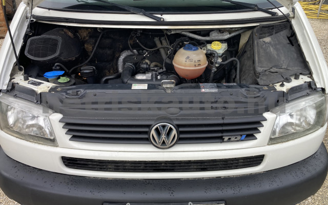 VW Transporter 2.5 Mixto tehergépkocsi 3,5t össztömegig - 2461cm3 Diesel 120913 5/9