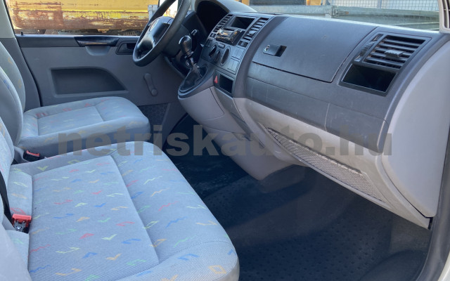 VW Transporter 1.9 TDI tehergépkocsi 3,5t össztömegig - 1896cm3 Diesel 121027 7/9