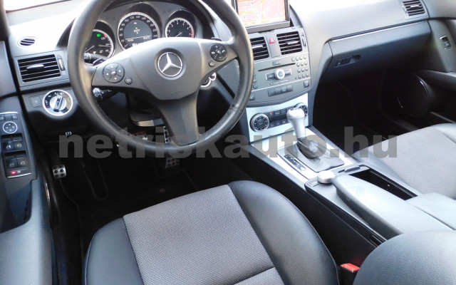 MERCEDES-BENZ C-osztály C 300 4Matic Avantgarde Aut. személygépkocsi - 2996cm3 Benzin 120889 8/12