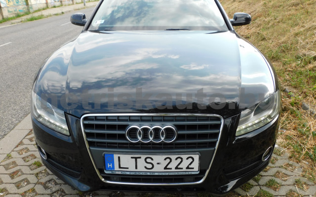 AUDI A5 2.0 TDI DPF multitronic személygépkocsi - 1968cm3 Diesel 120861 3/12