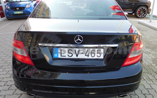 MERCEDES-BENZ C-osztály C 300 4Matic Avantgarde Aut. személygépkocsi - 2996cm3 Benzin 120889 5/12