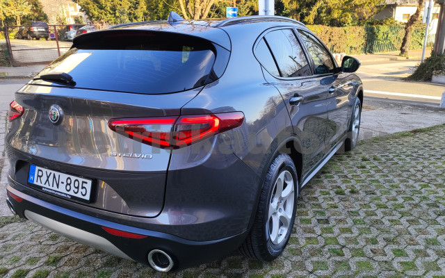 ALFA ROMEO Stelvio 2.2 D Super Q4 Aut. személygépkocsi - 2143cm3 Diesel 120906 12/12