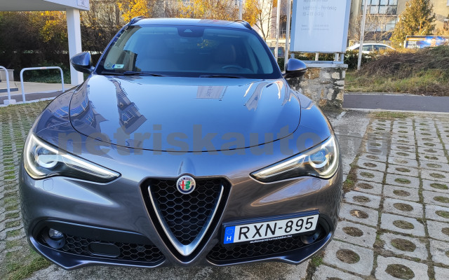 ALFA ROMEO Stelvio 2.2 D Super Q4 Aut. személygépkocsi - 2143cm3 Diesel 120906 3/12