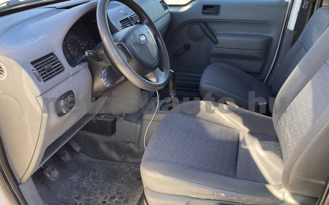 FORD Connect 1.8 TDI Transit 200 SWB tehergépkocsi 3,5t össztömegig - 1753cm3 Diesel 120967 5/9