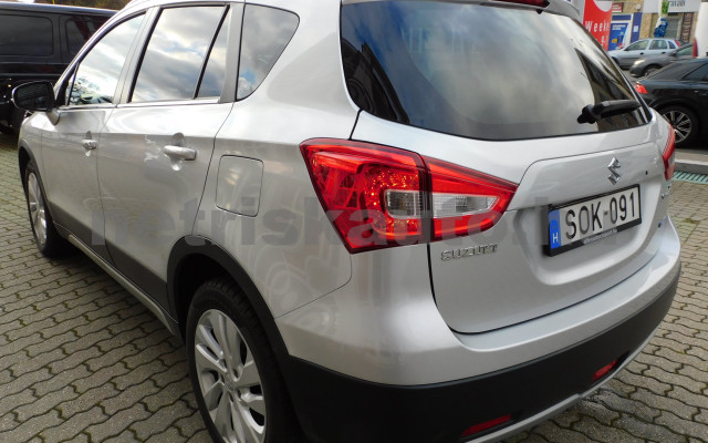 SUZUKI S-Cross 1.4 Hybrid GLX személygépkocsi - 1373cm3 Hybrid 120992 3/12