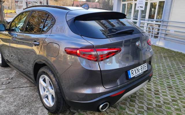 ALFA ROMEO Stelvio 2.2 D Super Q4 Aut. személygépkocsi - 2143cm3 Diesel 120906 2/12