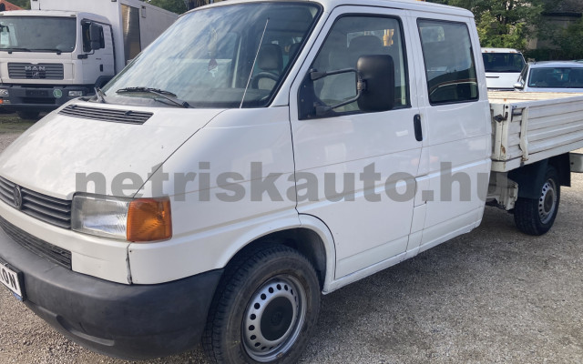 VW Transporter 2.5 7DM 1T2 tehergépkocsi 3,5t össztömegig - 2461cm3 Diesel 120918 2/9