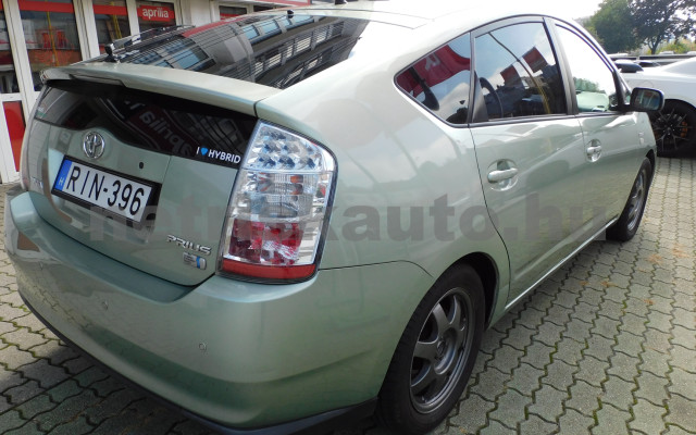 TOYOTA Prius 1.5 HSD 2006 Aut. személygépkocsi - 1497cm3 Hybrid 120944 12/12