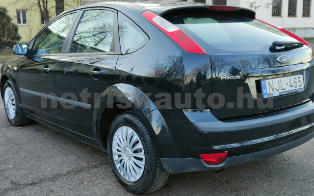 FORD Focus 1.6 TDCi Trend Plus DPF személygépkocsi - 1560cm3 Diesel 121081 2/12