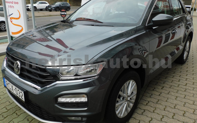 VW T-Roc 1.6 TDI SCR Style személygépkocsi - 1598cm3 Diesel 120919 11/12