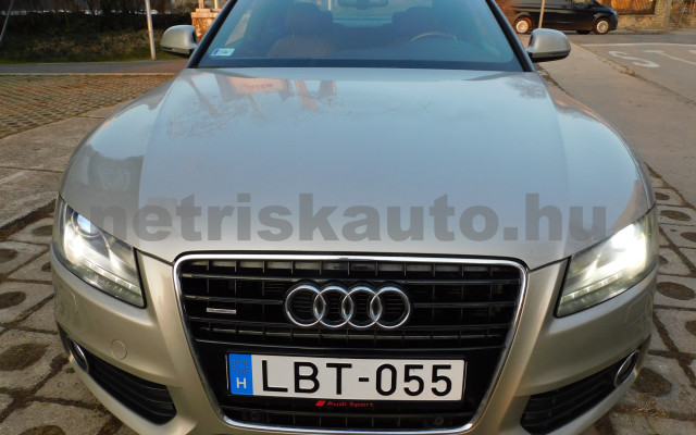 AUDI A5 3.0 TDI DPF quattro tiptronic személygépkocsi - 2967cm3 Diesel 121055 4/12