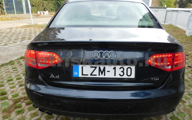 AUDI A4 2.0 TDi személygépkocsi - 1968cm3 Diesel 120986 4/12