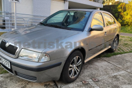 SKODA Octavia 1.4 Tour személygépkocsi - 1390cm3 Benzin 120922