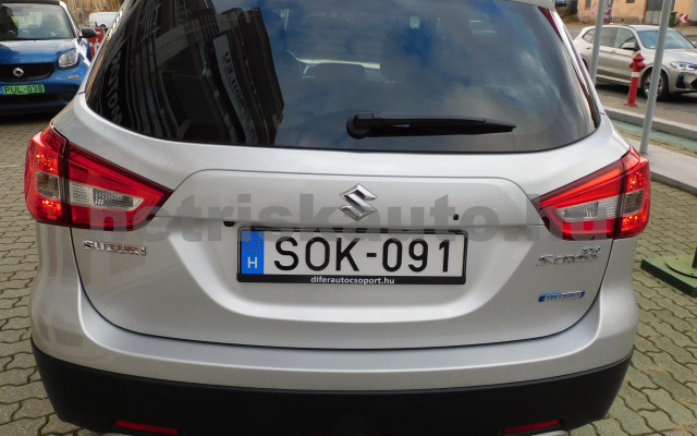 SUZUKI S-Cross 1.4 Hybrid GLX személygépkocsi - 1373cm3 Hybrid 120992 5/12