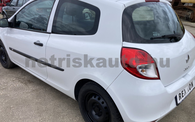 RENAULT Clio CLIO III 1.5 dCi Société FRISS VIZSGA,MA tehergépkocsi 3,5t össztömegig - 1461cm3 Diesel 121095 3/8