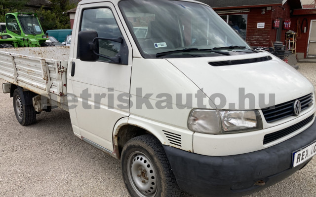 VW Transporter 2.5 Syncro 7DL 1K5 tehergépkocsi 3,5t össztömegig - 2461cm3 Diesel 120930 2/8