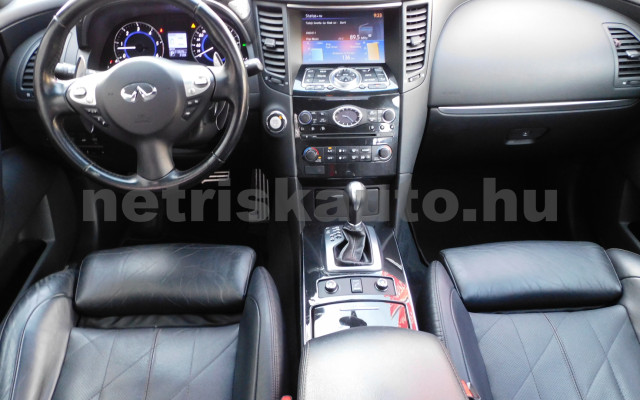 INFINITI QX70 3.0 d S Premium Aut. személygépkocsi - 2993cm3 Diesel 121025 6/12