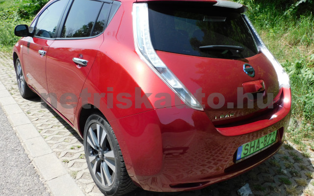 NISSAN Leaf Tekna 30 kWh Aut. személygépkocsi - cm3 Kizárólag elektromos 120840 2/12