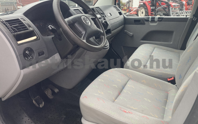 VW Transporter 1.9 TDI tehergépkocsi 3,5t össztömegig - 1896cm3 Diesel 120977 7/10