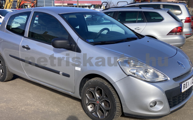 RENAULT Clio III 1.5 dCi Société MAGYAR,KLÍMA,SZÉP ÁL tehergépkocsi 3,5t össztömegig - 1461cm3 Diesel 121056 2/8