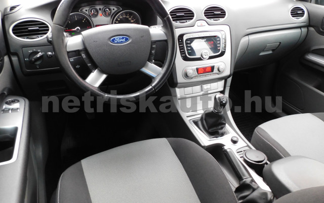 FORD Focus 1.6 TDCi Fresh személygépkocsi - 1560cm3 Diesel 121011 7/12