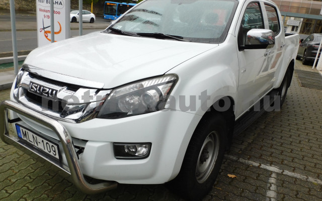 ISUZU D-Max 2.5 D LS Plus Aut. tehergépkocsi 3,5t össztömegig - 2499cm3 Diesel 120873 11/12