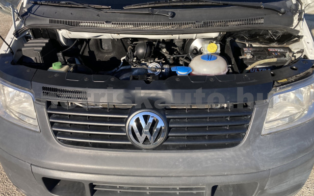 VW Transporter 1.9 TDI tehergépkocsi 3,5t össztömegig - 1896cm3 Diesel 121027 5/9