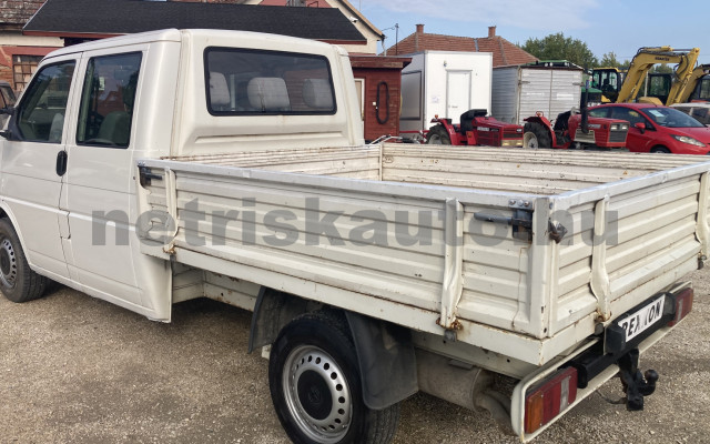 VW Transporter 2.5 7DM 1T2 tehergépkocsi 3,5t össztömegig - 2461cm3 Diesel 120918 3/9