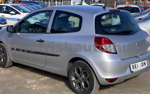 RENAULT Clio III 1.5 dCi Société MAGYAR,KLÍMA,SZÉP ÁL tehergépkocsi 3,5t össztömegig - 1461cm3 Diesel 121056 3/8