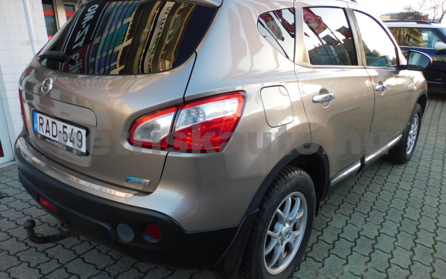 NISSAN Qashqai 1.5 dCi Tekna személygépkocsi - 1461cm3 Diesel 121007 12/12