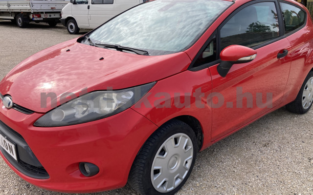 FORD Fiesta 1.4 TDCi Ambiente tehergépkocsi 3,5t össztömegig - 1399cm3 Diesel 120904 2/8