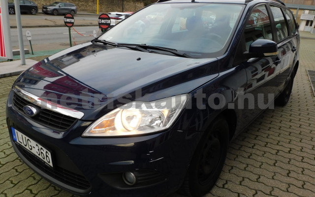 FORD Focus 1.6 TDCi Fresh személygépkocsi - 1560cm3 Diesel 121011 4/12