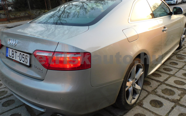 AUDI A5 3.0 TDI DPF quattro tiptronic személygépkocsi - 2967cm3 Diesel 121055 12/12