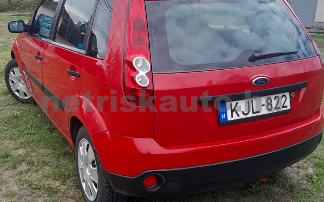 FORD Fiesta 1.4 TDCi Ghia Durashift EST személygépkocsi - 1399cm3 Diesel 120935 2/12