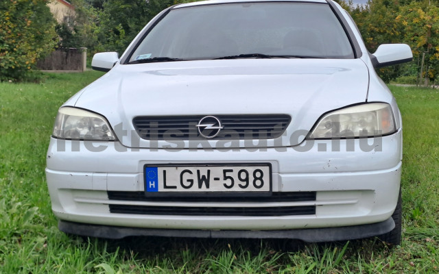 OPEL Astra 1.4 16V Classic II Optima személygépkocsi - 1364cm3 Benzin 120911 3/12